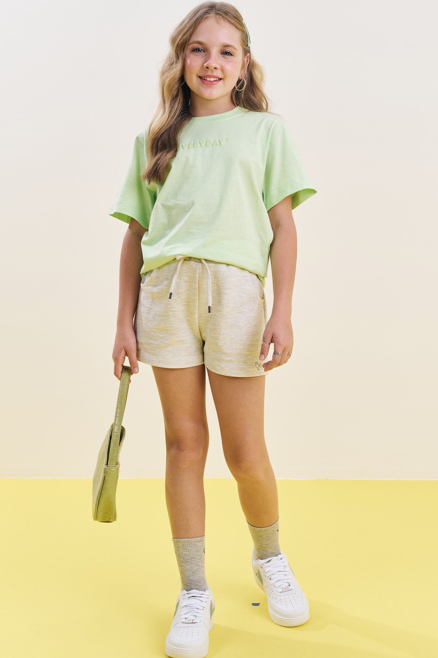 Camiseta Comfy em Meia Malha 82872 Vic&Vicky Teen Menina