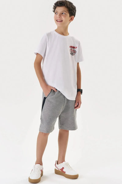 Conjunto de Camiseta em Meia Malha e Bermuda em Moletom sem Pelúcia 87589 Johnny Fox Teen Menino