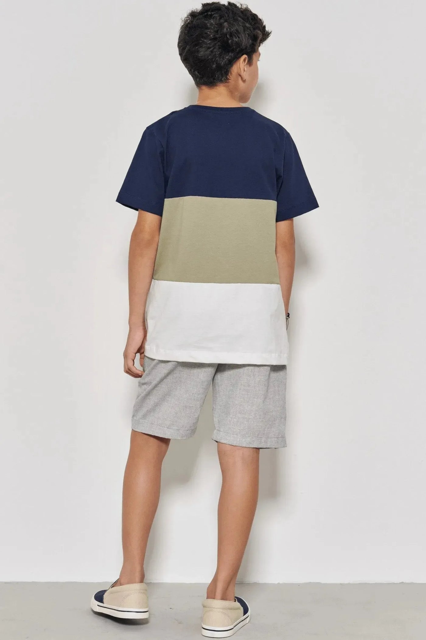 Conjunto de Camiseta em Meia Malha e Bermuda em Verano Milano 87720 Johnny Fox Teen Menino