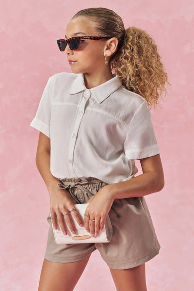 Óculos de Sol com Proteção UV400. Acompanha Case e Estojo Porta Óculos 83727 Vic&Vicky Teen Menina